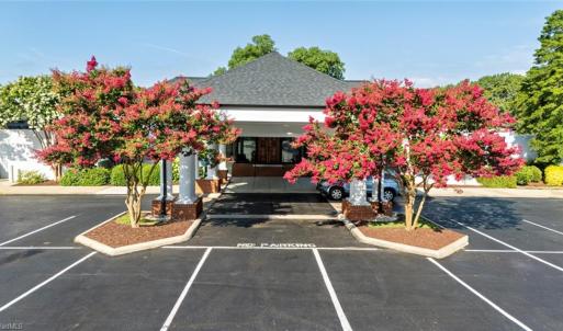Forest Oaks Country Club