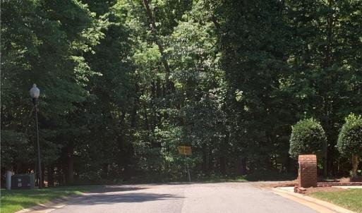 Lot driveway to start at end of Palmer Ct.