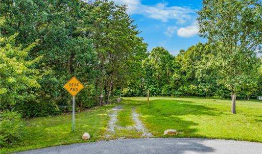 Photo #2 of 1401 Whites Mill, High Point, NC 1.5 acres