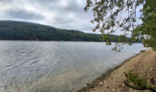 Photo #10 of 497 Harbor, Lexington, NC 0.9 acres