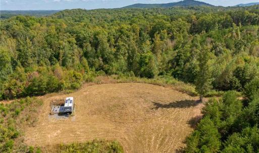 Max elevations up to 1,100 feet with long range mountain views