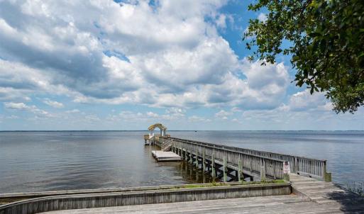 Community Pier