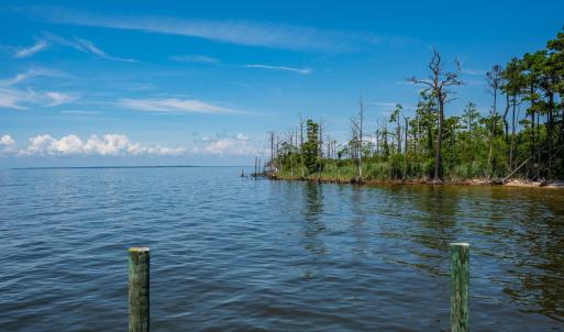 Photo #19 of 203 West Side Lane, Powells Point, NC 0.4 acres
