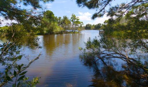 Photo #8 of 918 Plover Court, Corolla, NC