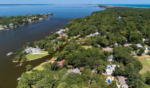 Photo #5 of 131 Holly Trail, Southern Shores, NC 0.5 acres
