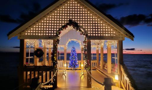 Holiday Season at Baycliff