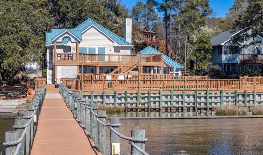 Baycliff Clubhouse
