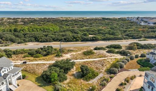 Photo #2 of 667 High Sand Dune Court, Corolla, NC 0.3 acres