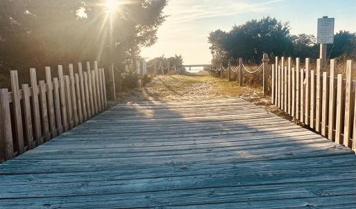 Sound beach access