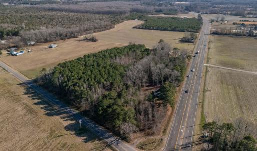 Photo #4 of 339 Macedonia Church Road, Poplar Branch, NC