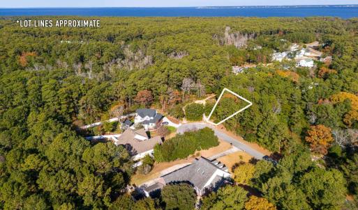 Photo #16 of 220 Sunnyside Drive, Manteo, NC