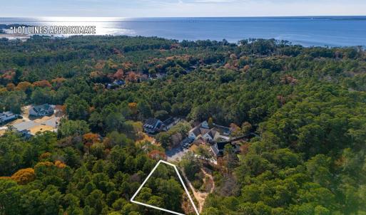 Photo #9 of 220 Sunnyside Drive, Manteo, NC