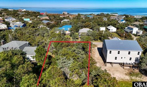 Lot lines are approximate.