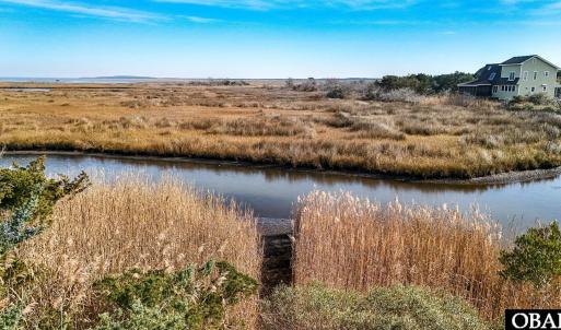 Kayak access at end of Sarah Ellen Dr.