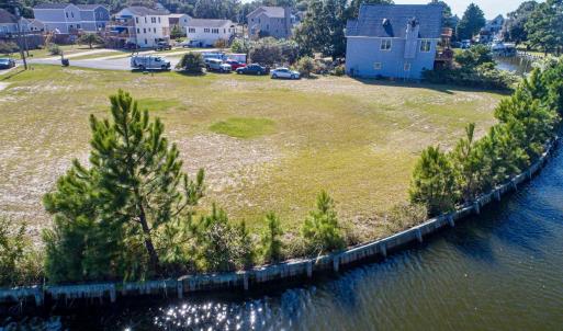 Photo #16 of 104 King William Court, Kill Devil Hills, NC 0.2 acres