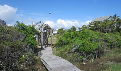 View from Old Oregon Inlet Rd