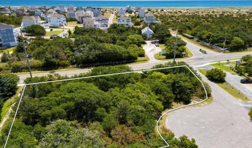 Photo #4 of 27197 Live Oak Court, Salvo, NC 0.4 acres