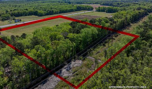 Photo #26 of 5720 Caratoke Highway, Poplar Branch, NC