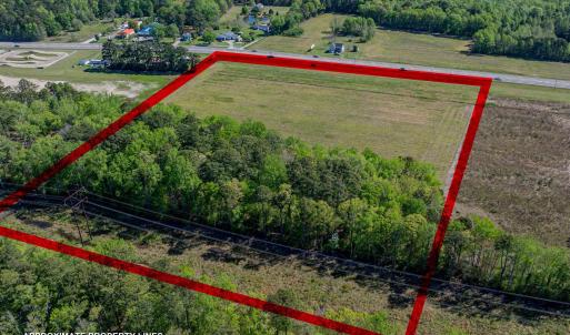 Photo #5 of 5720 Caratoke Highway, Poplar Branch, NC