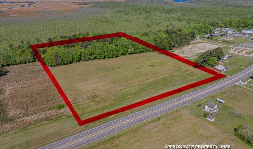 Photo #16 of 5720 Caratoke Highway, Poplar Branch, NC