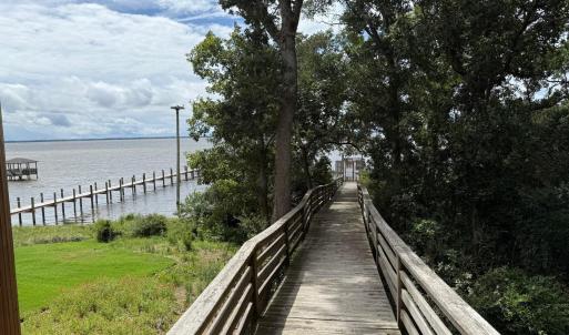 Soundfront Walkway