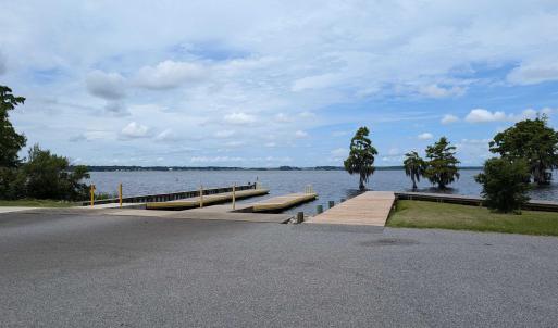 Public Boat Ramp