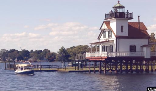 Roanoke River Light