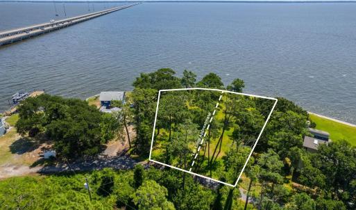 Photo #9 of 132 & 134 Swan Circle, Point Harbor, NC 0.6 acres