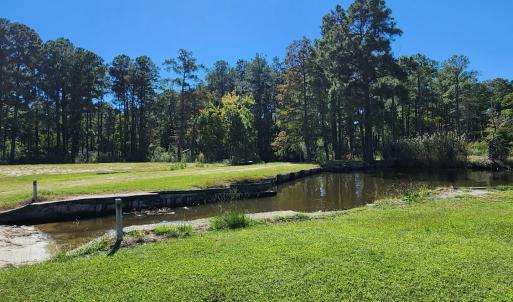 Photo #4 of 618 Taylor Beach Road, Columbia, NC
