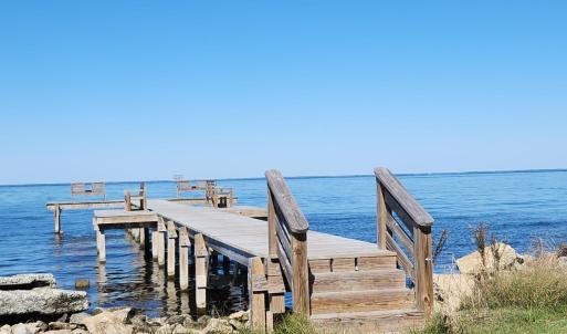 Photo #6 of 618 Taylor Beach Road, Columbia, NC