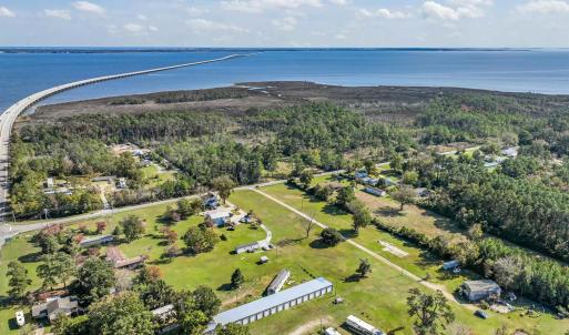 Photo #5 of 7636 Shipyard Road, Manns Harbor, NC