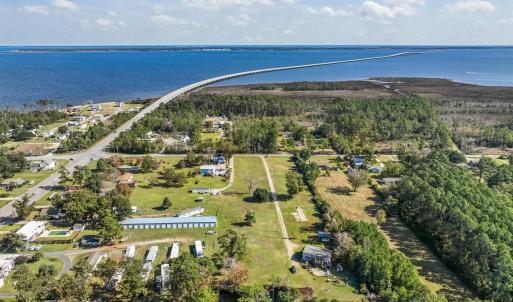 Photo #4 of 7636 Shipyard Road, Manns Harbor, NC