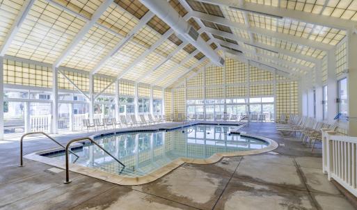 Duck Landing Indoor Pool