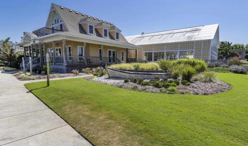 Duck Landing Clubhouse