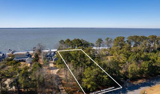 Photo #2 of 2060 Martins Point Road, Kitty Hawk, NC 0.9 acres