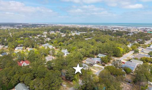 Photo #12 of 418 Burns Drive, Kill Devil Hills, NC 0.2 acres