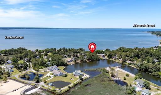 Photo #5 of 1144 Burnside Road, Manteo, NC 0.5 acres