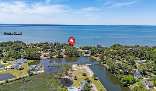 Photo #10 of 1144 Burnside Road, Manteo, NC 0.5 acres