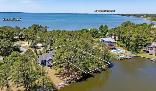 Photo #9 of 1144 Burnside Road, Manteo, NC 0.5 acres