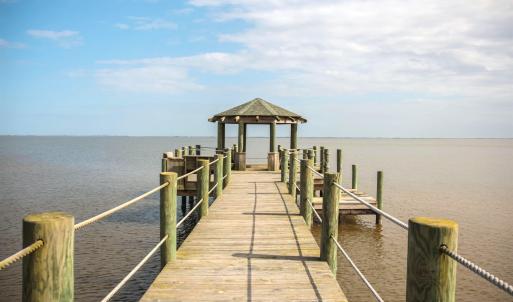 Currituck Crossing community pier