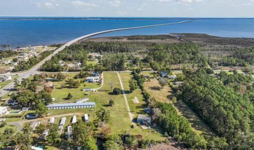Photo #10 of 7637 Shipyard Road, Manns Harbor, NC