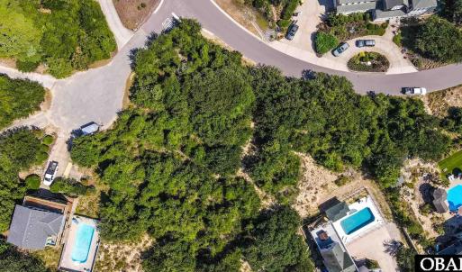 Photo #9 of 371 Sea Oats Trail, Southern Shores, NC 0.6 acres