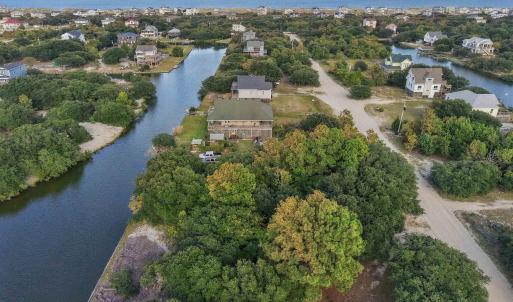 Photo #5 of 419 Brant Road, Currituck, NC