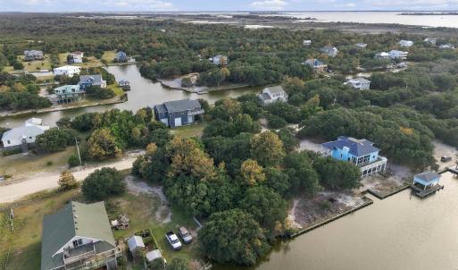 Photo #10 of 419 Brant Road, Currituck, NC