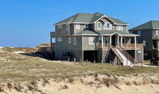 Oceanfront to South