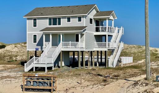 Oceanfront to North
