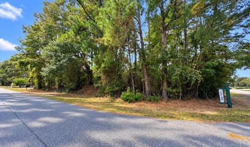 Photo #1 of 3056 Creek Road, Kitty Hawk, NC 0.5 acres