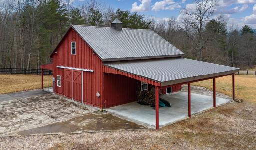 Barn