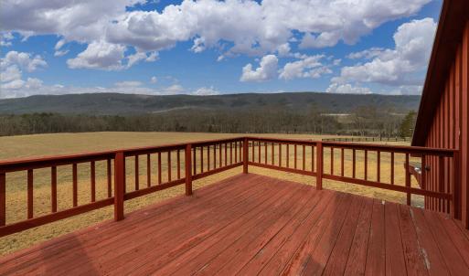 Large deck/Veiws