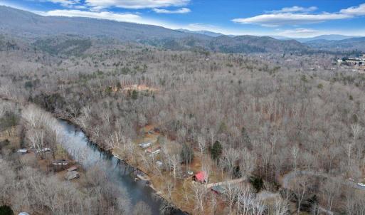 78-DJI_20251215103931_0033_D_MIB